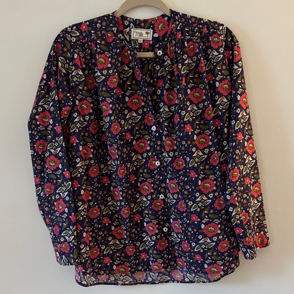 Millie Resort & Travel Floral Long Sleeve Blouse Women’s size‎ XS